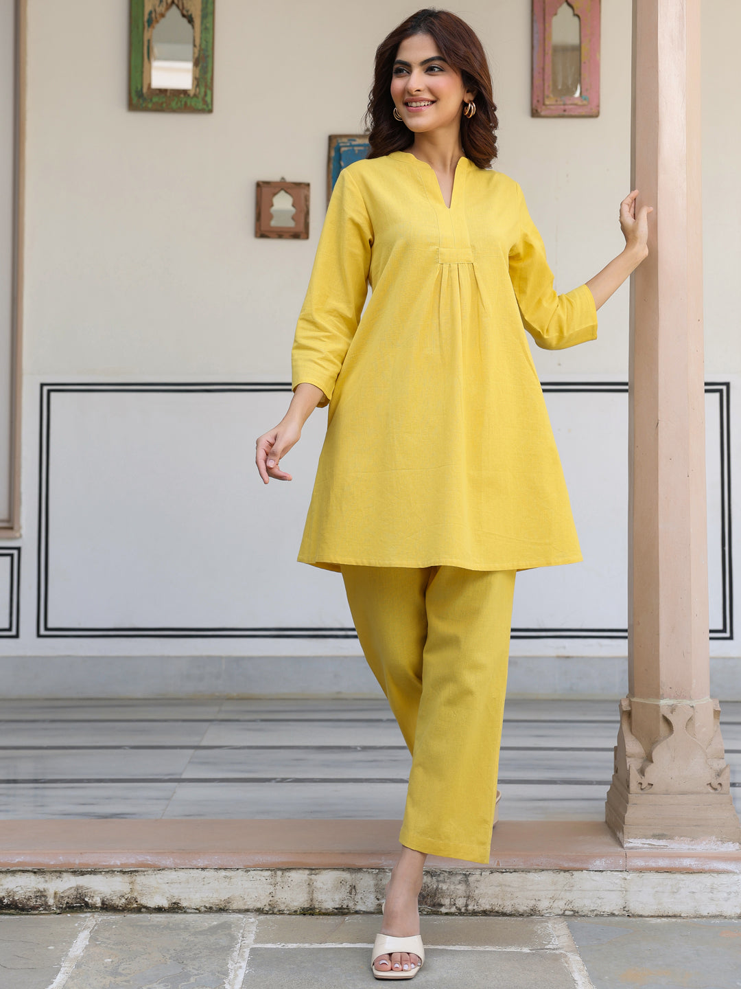 Yellow semi-elasticated pants co-ord set – everyday outfit