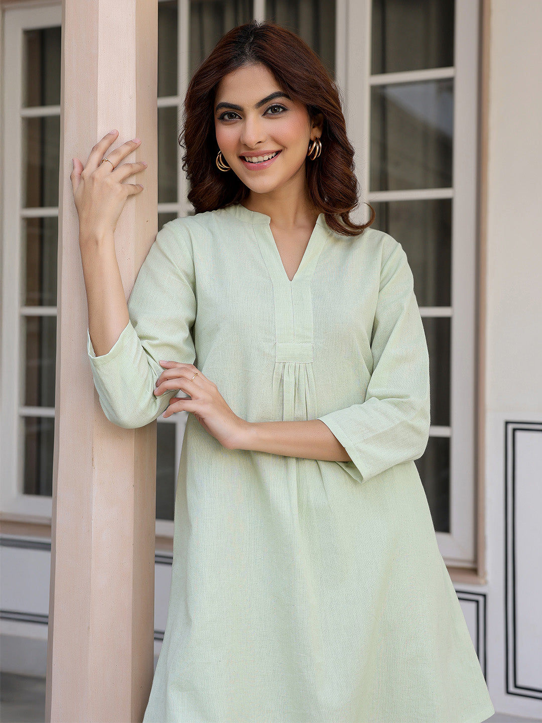 Minimalist solid cotton co-ord set – women’s casual style