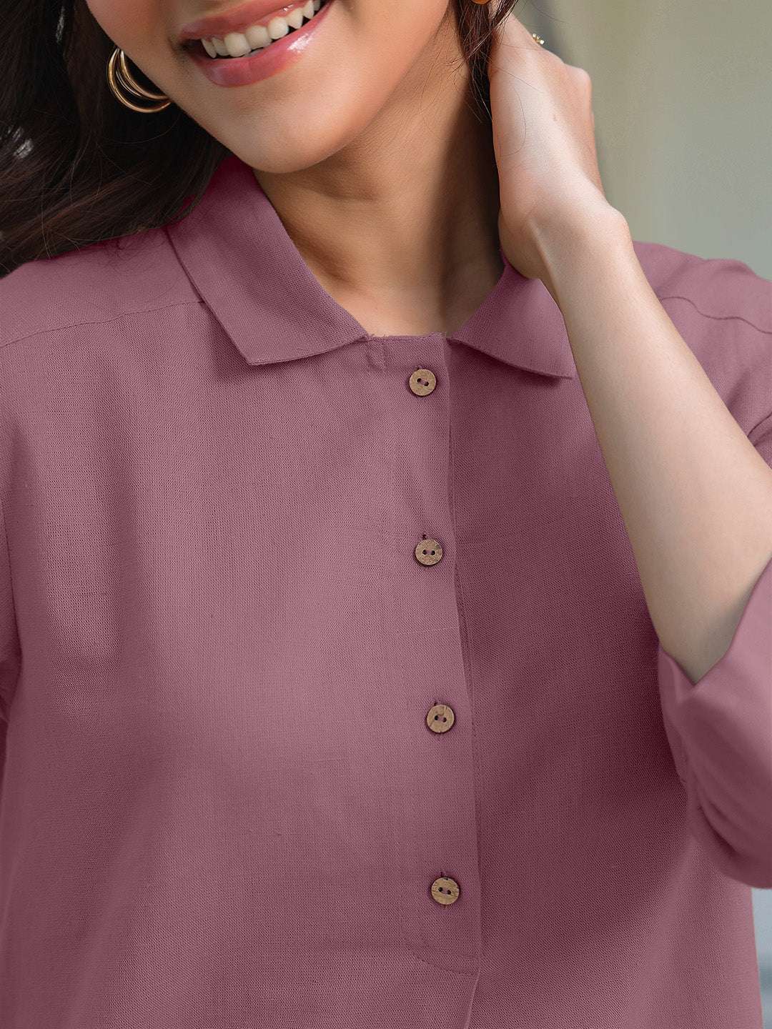 Stylish two-piece mauve outfit for women – casual shopping day