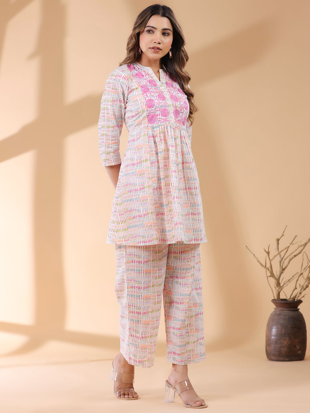 Lightweight cotton co-ord set – functional side pocket included