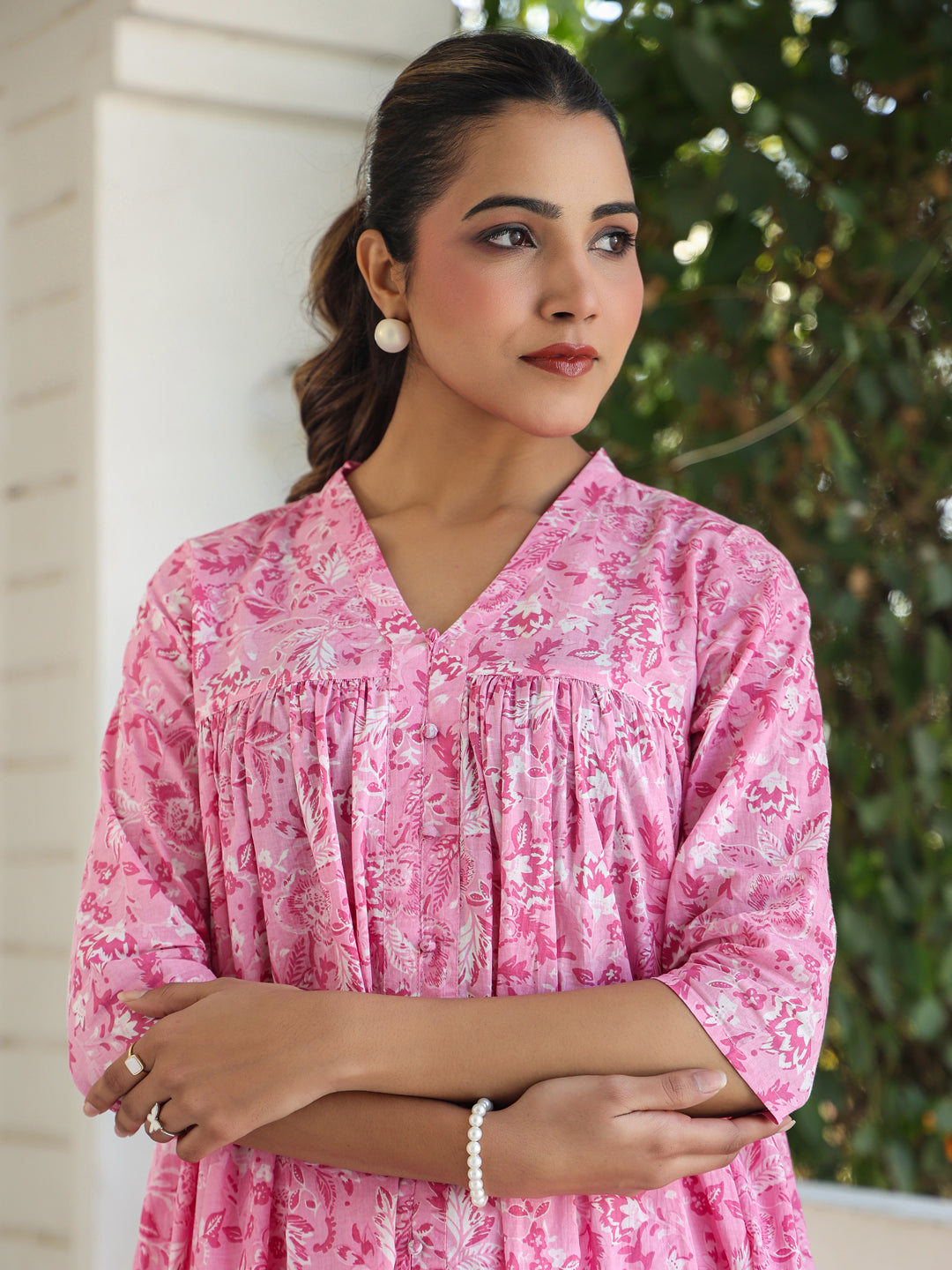 Aarvi Pink Cotton Floral Empire Kurti for Women