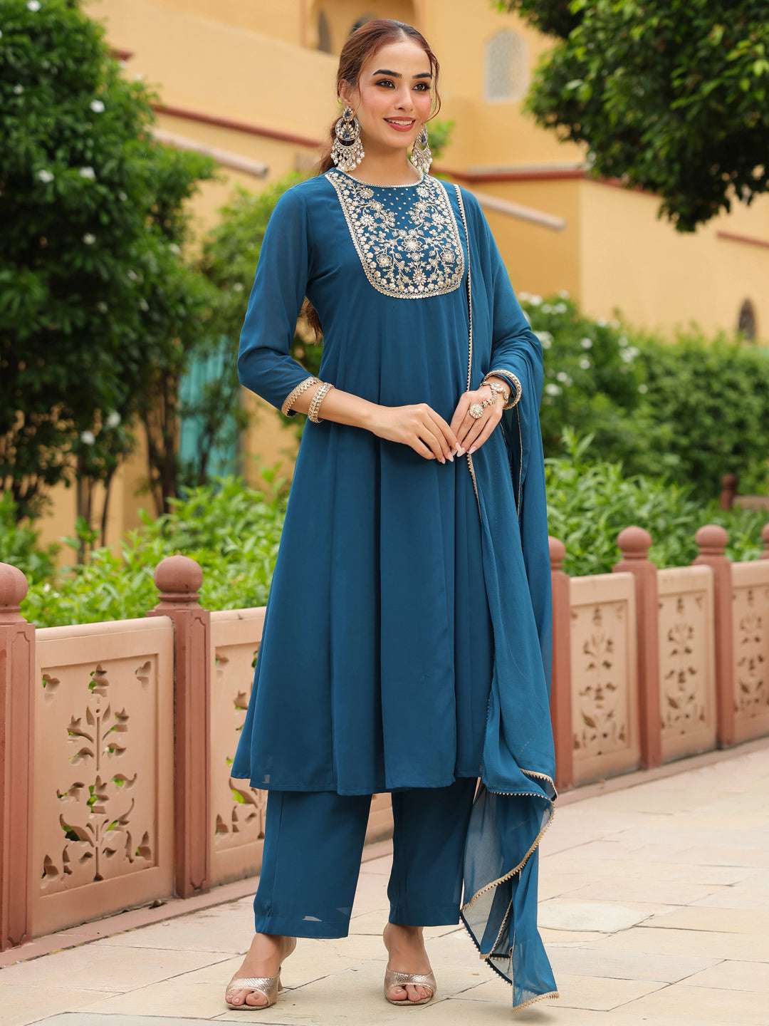 Veda Teal Georgette Anarkali Kurta Set Sajnaa