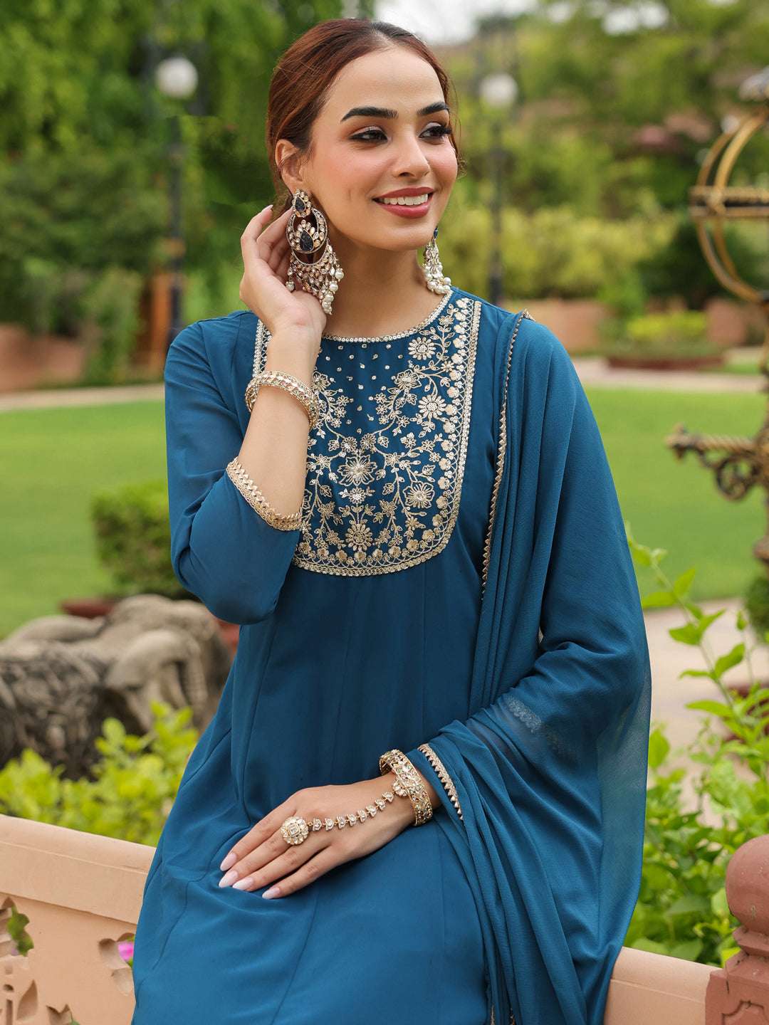 Veda Teal Georgette Anarkali Kurta Set Sajnaa