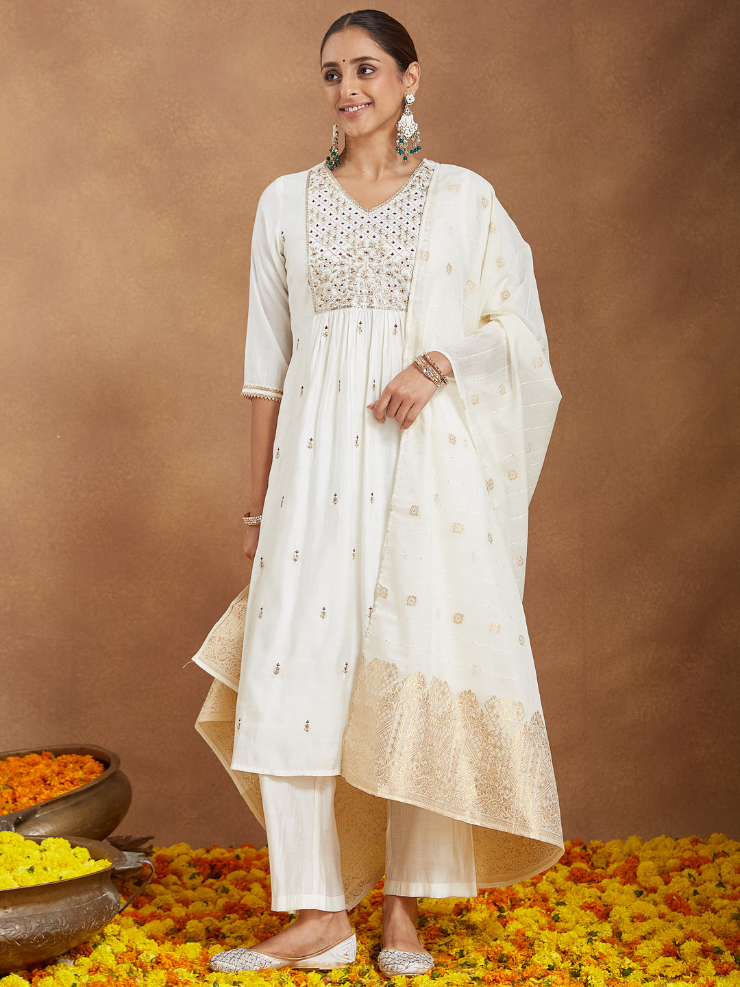 Anika Off-White Chanderi Kurta Set
