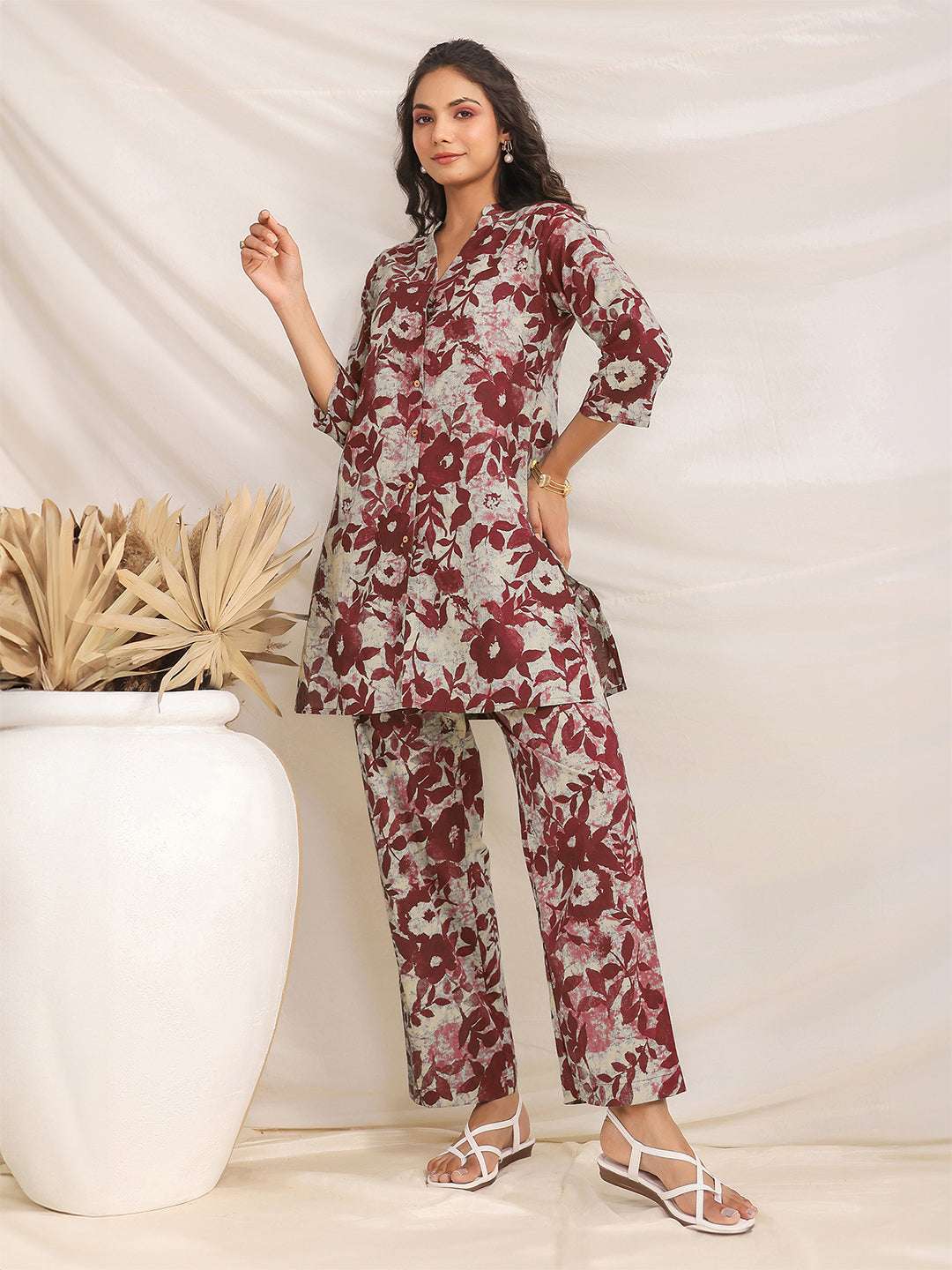 Straight-fit maroon pants co-ord set for women – weekend casual wear