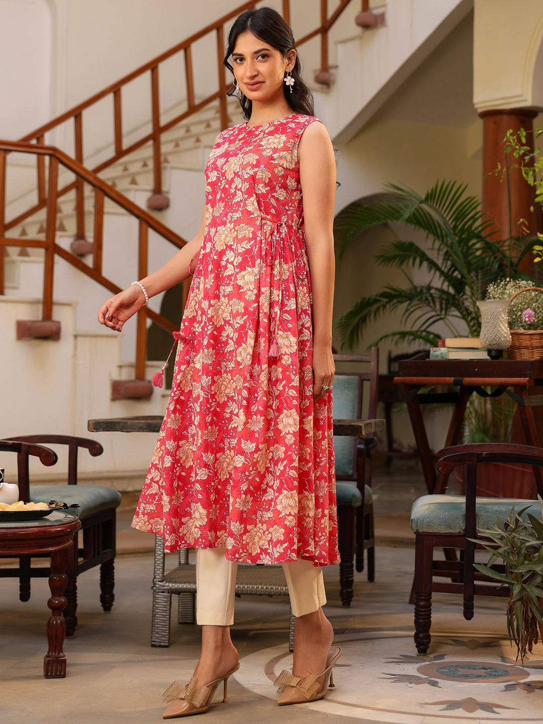 Charvi Pink Floral Cotton Stylish Kurti for Women